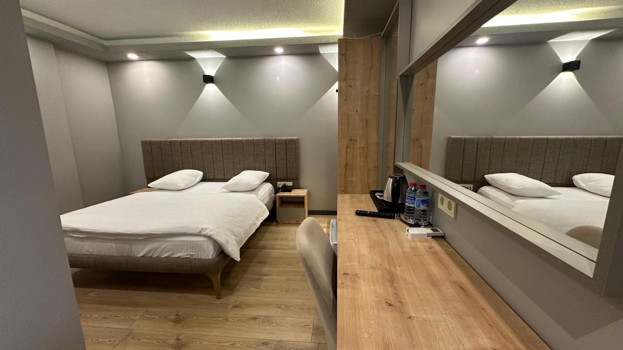 Evim Hotel Çorlu Buitenkant foto