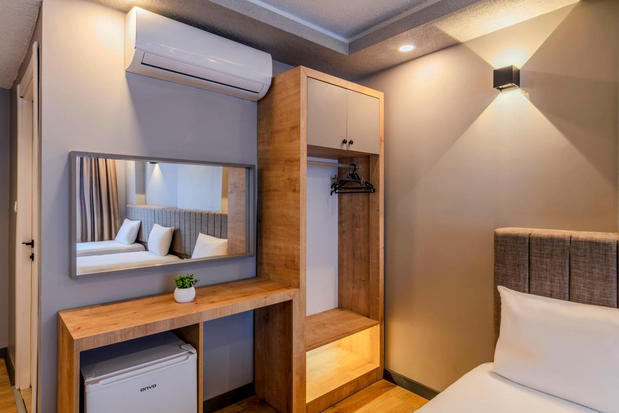 Evim Hotel Çorlu Buitenkant foto
