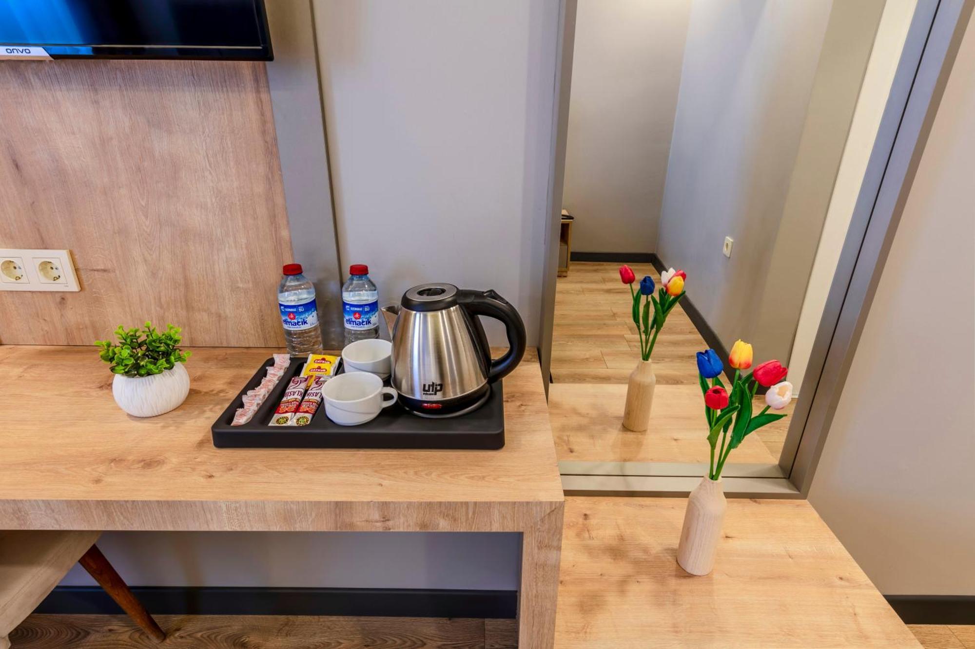 Evim Hotel Çorlu Buitenkant foto