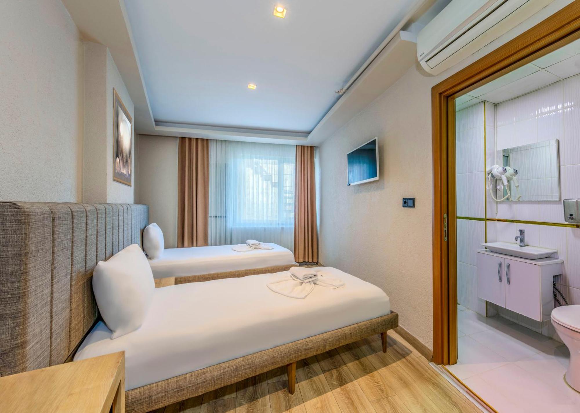 Evim Hotel Çorlu Buitenkant foto