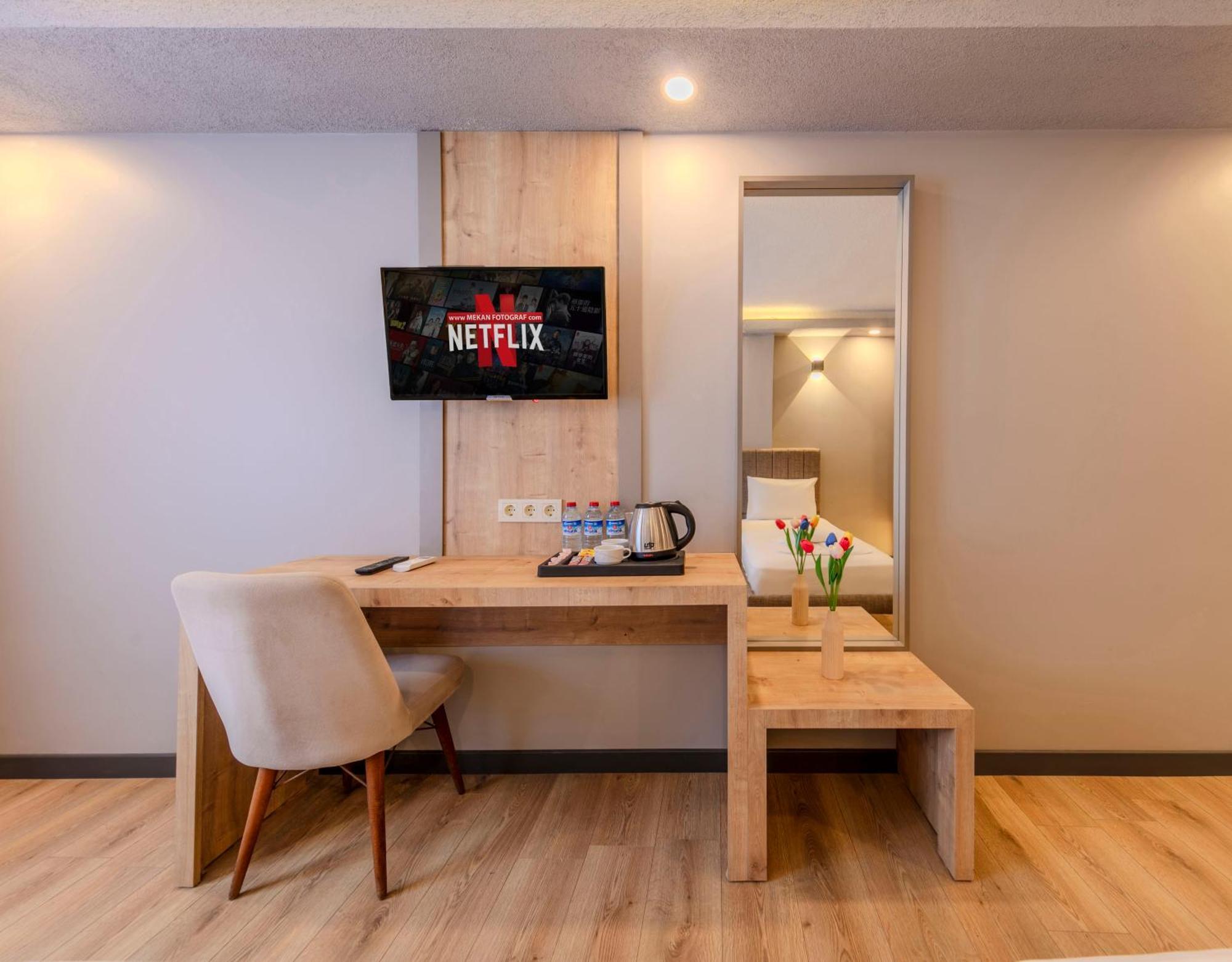 Evim Hotel Çorlu Buitenkant foto